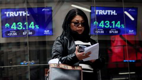 Det Trump-dominerte teknologiselskapet Trump Media &amp; Technology Group steg kraftig på Nasdaq-børsen mandag.