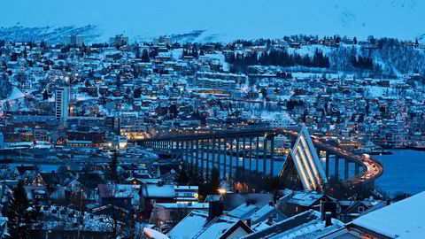 Store deler av Nord-Norge vil rammes ved problemer med fiber- og telenettet i Trondheim, skriver artikkelforfatteren. Her: Tromsø.