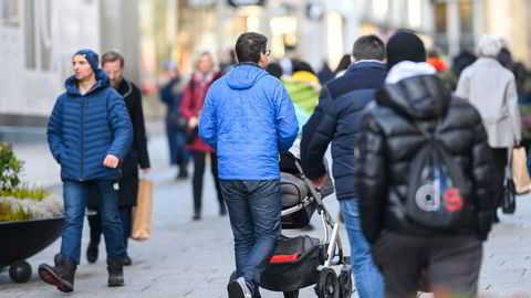Holdningene blant fedre på norske arbeidsplasser har endret seg i tråd med økt farspermisjon, skriver Agnes Bamford i innlegget.