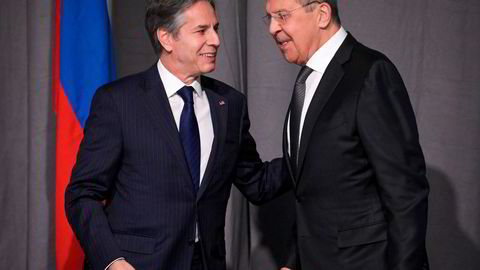 USAs og Russlands utenriksministre Antony Blinken og Sergej Lavrov skal finne ut om forhandlinger er mulig.