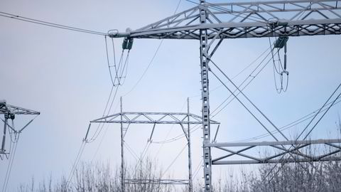 Én, felles strømpris kan øke sårbarheten i det værbaserte norske kraftsystemet, skriver artikkelforfatteren.