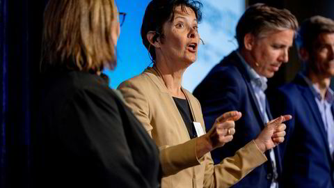 Investeringsdirektør i Skagenfondene, Alexandra Morris, er positivt til tallene, selv om de er lave: – Det er veldig mange yngre og dyktige kvinner som nå vender seg mot finans, sier hun. (Fra venstre Mette Lindbæk i NFF, Alexandra Morris og Håvard Gulbrandsen i KLP).