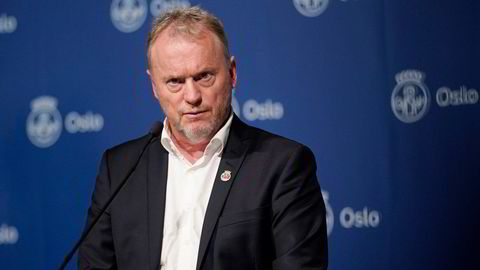 Byrådsleder i Oslo, Raymond Johansen (Ap) mener utbyggere har skylden for stadig høyere boligpriser.