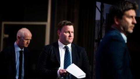 Assisterende direktør i Helsedirektoratet, Espen Rostrup Nakstad, mener Folkehelseinstituttet og Helsedirektoratet har hatt en ulik situasjonsforståelse gjennom hele pandemien.