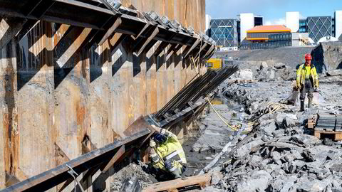 En moderne bybane i egen trasé på gateplan, med høy kapasitet, gjennomføres på en femtedel av tiden til en femtedel av kostnadene for t-bane, skriver Thor K. Haatveit.