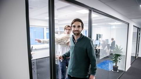 Daglig leder Eirik Rime i Tise sier underskuddet er uproblematisk. Her med medgründer Axel Franck Næss (bak).