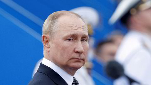 Vladimir Putin bruker energi for å splitte Europa. Han har noen gode hjelpere.
