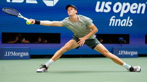 Han har vunnet årets US Open og Australian Open. Hvilket land kommer han fra?