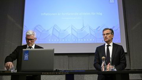 Nestleder for den pengepolitiske komiteen i Riksbanken Mattias Erlandsson (til venstre) og sentralbanksjef Erik Thedéen.
