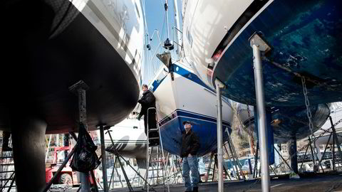 Flere båthavner i indre Oslofjord har utslipp av tungmetaller og plastpolymerer som overskrider krav for skipsverft, skriver artikkelforfatterne.