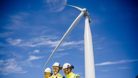 Det er stor risiko for at flytende havvind blir mye dyrere enn det Rystad Energy og DNV tror, ifølge artikkelforfatteren.