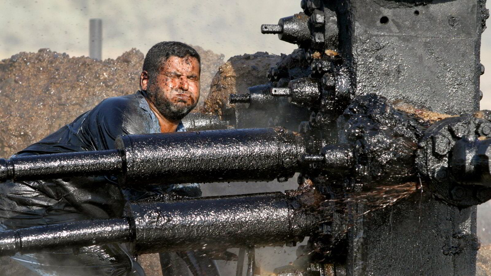 Oljeprisen dupper under 60 dollar