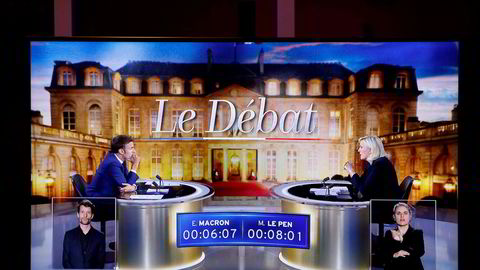 Ingen knockout, men tv-seerne mente president Emmanuel Macron kom best ut av tv-debatten med Marine Le Pen onsdag.