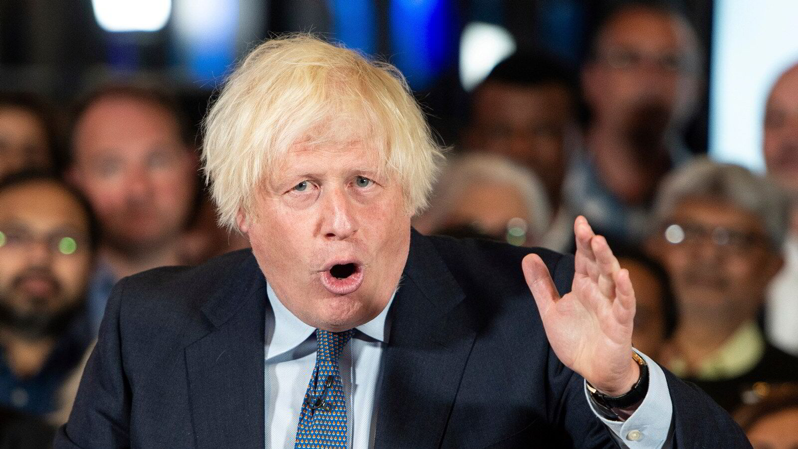 Boris Johnson og strømkontrollen