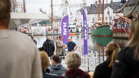 Stordalen og Olsen gjør et poeng av at 100 av arrangementene i Arendal har «Norge» i tittelen. Det er totalt 1723 arrangementer der, skriver artikkelforfatterne.