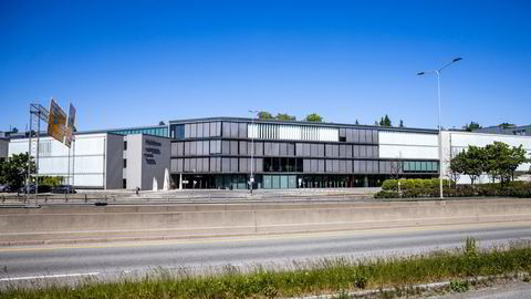 Storebrands hovedkontor på Lysaker i Bærum har siden 2017 vært eid av et eiendomssyndikat satt opp av meglerhuset Arctic Securities. Prosjektet har nå store finansielle problemer.