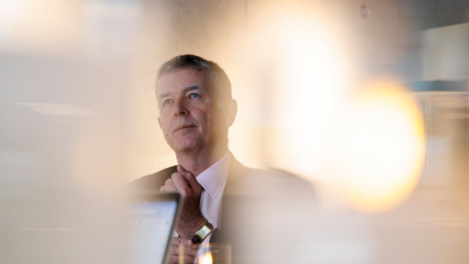 Den tidligere MI6-sjefen mener Vesten står overfor to trusler: – Vi må ikke la oss distrahere