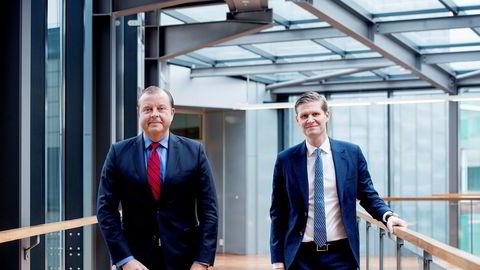Finansdirektør Henrik Schibler (til høyre) sikret seg en fet bonus etter fjorårets børsnotering av Evry. Her fotografert sammen med selskapets konserndirektør Bjørn Ivroth.