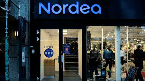 Flere tusen kunder er blitt bedt om å komme innom filialene til Nordea – og en rekke andre banker – de siste månedene, for å vise legitimasjon.