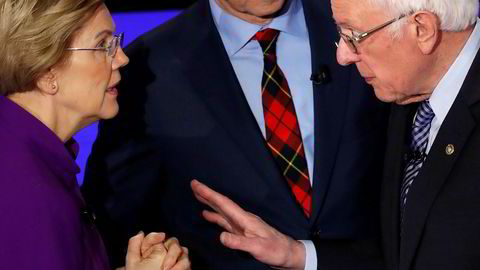 Bernie Sanders nektet under en debatt i natt for å ha sagt til Elizabeth Warren at en kvinne ikke kunne vinne presidentvalget.