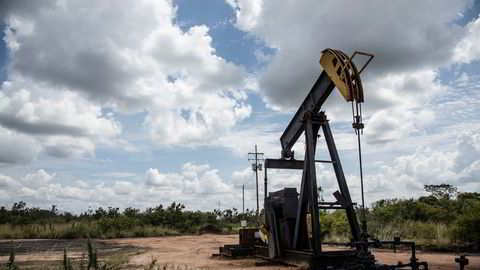 Et venezuelansk joint venture som Equinor har eierandel i, etterforskes nå av amerikanske justismyndigheter. Overprisede oljepumper, hvor store deler av prisen antagelig er bestikkelser, er en del av etterforskningen. Equinor har i over 25 år samarbeidet med PDVSA, og franske Total, om utvinning råolje fra Orinoco-beltet.