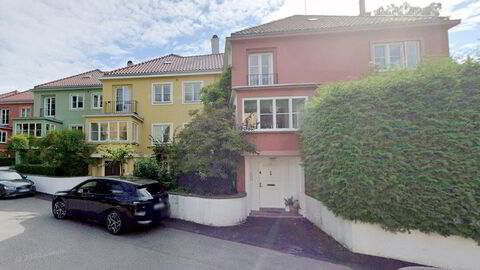 Milliardær Michael Steensland-Brun (43) har kjøpt et nytt townhouse i Professor Dahls gate på Oslos vestkant. Denne gangen på enden av husrekken.