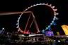 Pariserhjul i Las Vegas opplyst i de franske fargene.