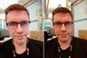 Xperia XZ3 har en egen selfie-modus med skjønnhetsfiltre. Slik går det når man setter alle filtrene på maks. Begge bilder er Xperia XZ3.