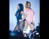 Nicki Minaj (tv) og Beyonce i duett på Tidal-konserten.