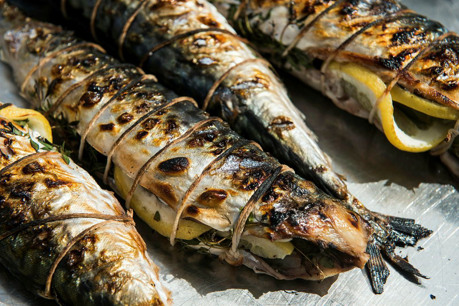 Norsk makrell er en svært populær matrett både i Tyrkia, Japan og Sør-Korea. I Tyrkia grilles den i boder på gaten, og serveres som en sandwich du kan ta med deg på veien.