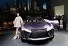 Lexus viste sitt siste konsept UX. Bilen er en tolkning av mormerket Toyotas helt ferske crossover C-HR, men definitivt mer ekstrem. Alle foto: Marte Christensen