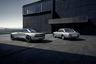 Her er Peugeot E-Legend Concept sammen med en 504 Coupé.
