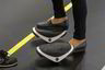 Segway var også på IFA-messen for å vise frem sine nye Roller Shoes, de hittil minste selvbalanserende fremkomstmidlene vi har sett. De motoriserte skoene suser av gårde uten at brukeren faller av, i det minste så vi ingen på messen som hadde noen uhell.