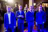 Bent Høie (til høyre), Nicolai Astrup og Kristian Tonning Riise studerer de første resultatene.