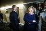 Johan H. Andresen og statsminister Erna Solberg i foajeen på Grand Hotell der årsmøtemiddagen ble holdt.