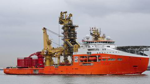 Skipet Normand Maximums har vært en sentral del av restruktureringen Christen Sveaas og Kjell Inge Røkke har kranglet om.