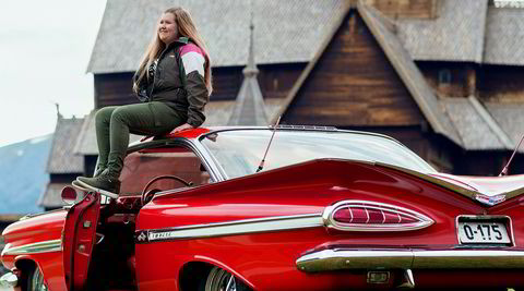 Mitt kjøretøy med Carra Kveum Leirflaten og hennes Chevrolet Impala.