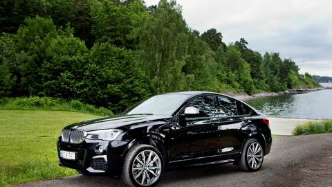 Bander som bryter seg inn i biler, ofte BMW-er, herjer i Norge nå. Bildet viser en BMW X4 M40