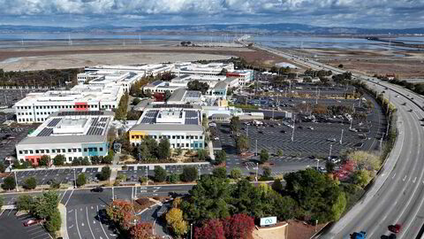 Norge kunne hatt en teknologi-ambassadør til å koordinere innsatsen opp mot de globale tek-aktørene, som Meta, som har sitt hovedkontor i Menlo Park i California.