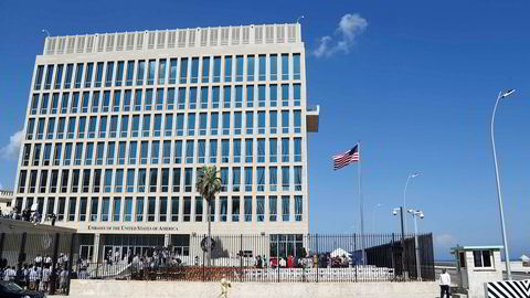 Flere ansatte på den amerikanske ambassaden i Cuba skal ha blitt syke av blant annet høyfrekvent lyd.