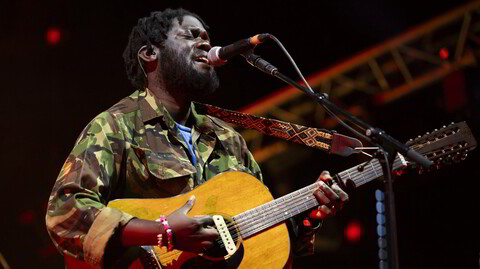 Kanskje Michael Kiwanuka spilte for noen norske skatteflyktninger på Gurtenfestivalen i Bern i sommer.