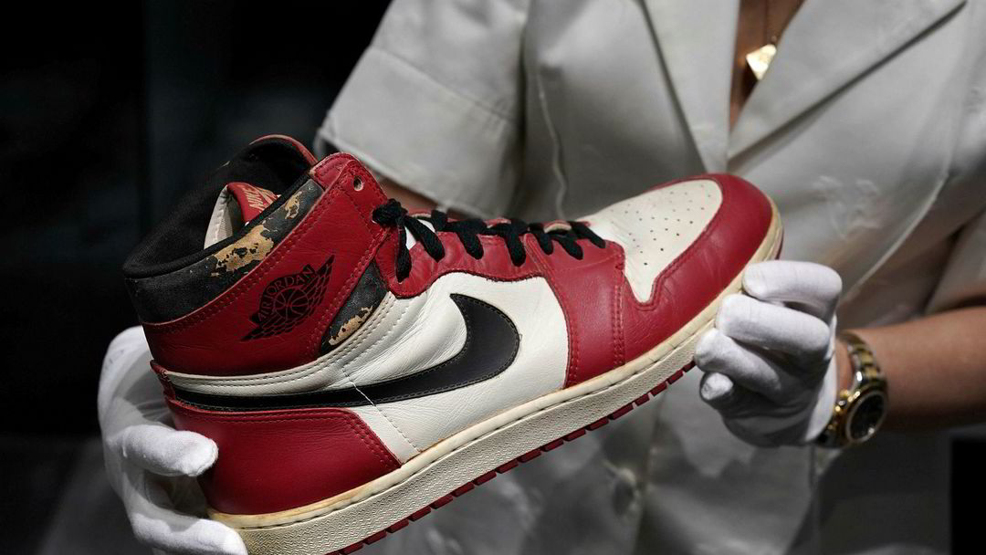 Michael Jordan shoes sold for 5.5 million kroner - will be the most ...