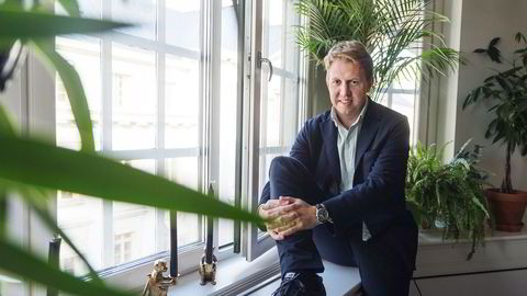 Alt fra oppstartselskaper og Finn.no til tradisjonelle banker og giganter som Facebook og Google skal nå kjempe om å levere de samme nye betalingstjenestene. Daniel Kjellén i svenske Tink.se er klar for å innta det norske markedet neste år.