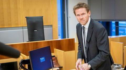 Fredrik Sejersted representerer staten i søksmålet fra Ølen Betong. Han kaller saken et angrep på vitale tjenester.