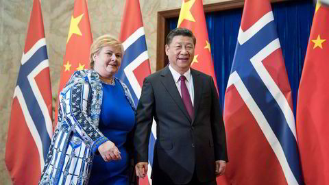 Statsminister Erna Solberg avsluttet Kina-besøket i 2017 med å møte president Xi Jinping i Folkets store hall i Beijing. Gjenopptagelse av forhandlingene om en frihandelsavtale har vært en del av normaliseringen mellom Kina og Norge.