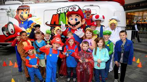 Super Mario er tilbake i et nytt spill og skal skape nye overskudd for det japanske spillselskapet Nintendo.