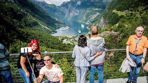 Uten utenlandske turister har det ikke vært kamp om utsiktsplassene over Geirangerfjorden så langt i år.