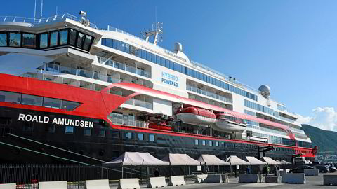 Her ligger skipet til kai i Tromsø.