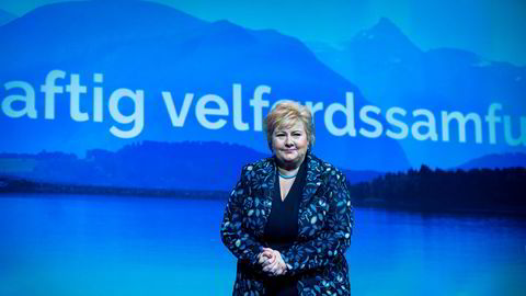 Det har blitt stadig flere uføre i Norge i de årene Erna Solberg har ledet regjeringen. Her taler hun under Høyres landsmøte.