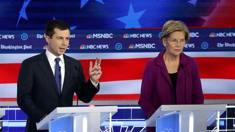 Pete Buttigiegs popularitet har steget de siste ukene. Meddebattant Elizabeth Warren er fortsatt en av favorittene til å bli Demokratenes presidentkandidat.